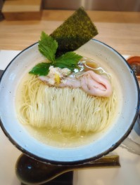 真鯛と金目鯛の塩そばを喰らうの巻　巻町　中華蕎麦　采ノ芽　麺人　麵狂い　麵紀行　SJ大盛りやめたってよ