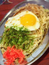塩焼きそば大盛りしか勝たん　新潟　西蒲区　巻　焼きそば　TOMO　麺人　麵狂い　麵紀行
