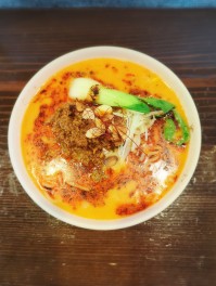 濃厚担々麵しか勝たん　十日町　麺や新平　麵人　麵狂い　麵紀行