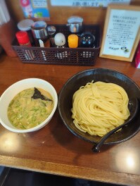 つけとんしか勝たん　湯沢　越後つけ麵　維新　麺人　麺狂い　麵紀行