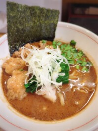 牛モツ入り味噌そばしか勝たん　燕市　KUBO　LABO　麵人　麺狂い　麺紀行　啜郎の麵スタグラム