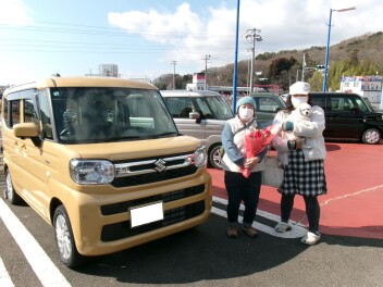 新車スぺ―シアご納車いただきました！！！