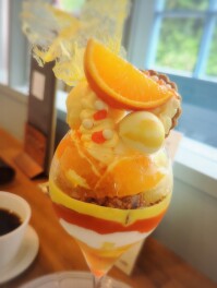 初夏のパフェしか勝たん　十日町　ever.doichi　 Sweets好きに悪い人はいない説