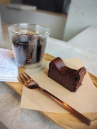 ガトーショコラとコーヒーを喰らうの巻　長岡　SCENE　Cafe男子のカフェ巡り