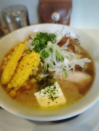 もろ麦麺のしおバターコーンらーめんを喰らうの巻　長岡　麺や一晃亭　麵人　麵狂い　麵紀行　啜郎の麵スタグラム
