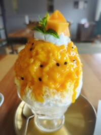 かき氷　宮崎マンゴーパッションフルーツを喰らうの巻　新潟　南区　季節のくだもの　団吉氷店　Sweets男子のスイーツ巡り