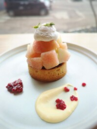 桃とアールグレイのタルトを喰らうの巻　燕市　Bloomy　cafe　Sweets男子のスイーツ巡り