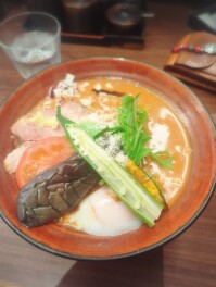 カレーとトマトのもち麦麵　小千谷　麵やようか　麵人　麵狂い　麵紀行　啜郎の麵スタグラム