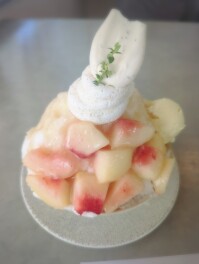 かき氷　桃バニラを喰らうの巻　柏崎　TORAYA　Sweets男子のスイーツ巡り