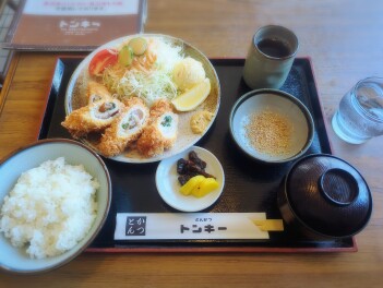 新店開拓　トンキー巻定食を喰らうの巻　魚沼　トンカツトンキー　Gourmet男子のグル巡り