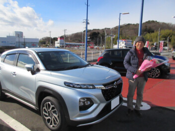 新型フロンクスご納車です☆