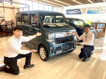 エブリイワゴンの展示車入りました