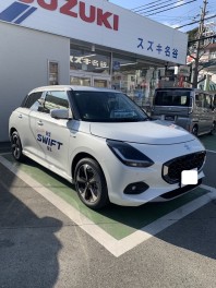 ついに！！新型スイフト試乗車届きました！！