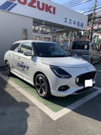 ついに！！新型スイフト試乗車届きました！！