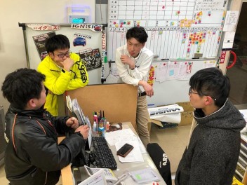 ☆楽しくミーティング☆