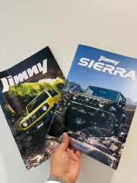 大注目！！！新型ジムニー、ジムニーシエラのカタログあります！！