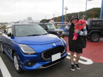 新車スイフトご納車です！