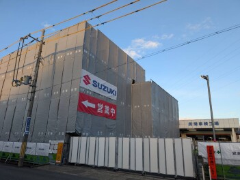 屋上付近の防音壁が！！！【建て替え工事】