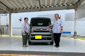 K様　スペーシア　ご納車おめでとうございます