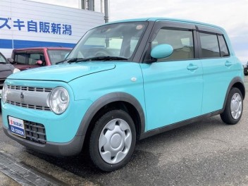 今年最後のオススメ中古車です！ナビ・車検付きラパンです！