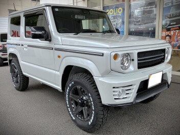 印西市にお住まいのK様にジムニー Euro-R Cityをご納車いたしました。