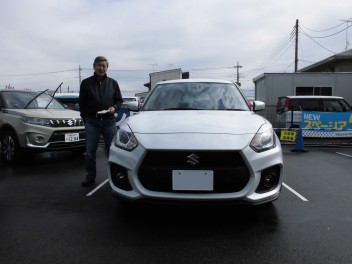 スイフトスポーツご納車させていただきました