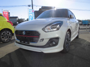 スイフトRS　即納可能です！！
