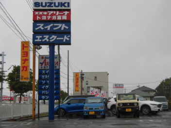 いよいよ梅雨入りですね。撥水加工やワイパーを新しくしませんか？