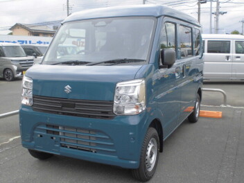 新型のハスラーとエブリイ入庫しました！