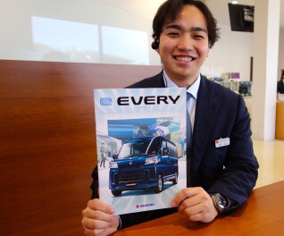 スズキ初の軽商用バッテリーEV　「ｅエブリイ」
