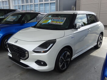 即納できる新車のご紹介③　スイフト HYBRID MZ 全方位カメラ付ナビ