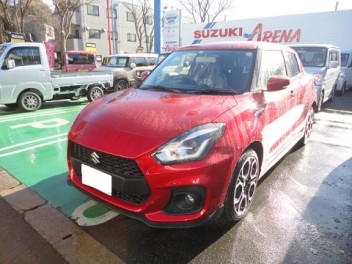 新車スイフトスポーツ納車しました