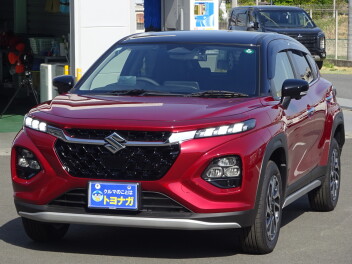 フロンクスの中古車が入荷しました。すぐ納車できます！