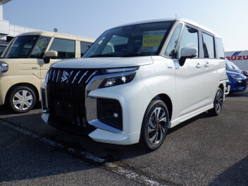 新型ソリオバンデット入荷