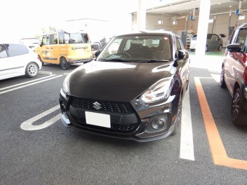 スイフトスポーツ納車させて頂きました★