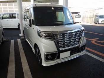 スペーシアカスタム納車させていただきました☆