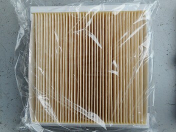 エアコンの臭い対策にエアコンフィルターフィルター交換しませんか？