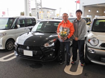 スイフトスポーツ納車させて頂きました★☆