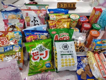 お菓子市場みたい♪