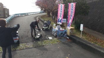 セニアカーの”ぱわ～”体験！！