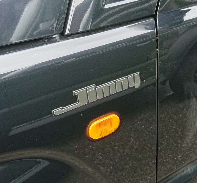 試乗車 ジムニーに 人気のjimnyｴﾝﾌﾞﾚﾑを装着しました 新車情報 お店ブログ スズキアリーナ高岡