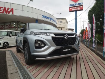 ☆話題の新型フロンクスが当店にも☆