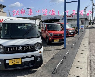 試乗車・展示車ご準備してます(*^^)v