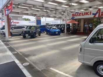 雨の日は屋根付き展示場のスズキアリーナ瑞穂へ！
