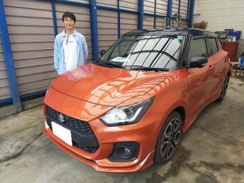 新車スイフトスポーツ納車しました。
