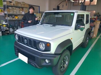 新車ジムニーシエラ納車しました。