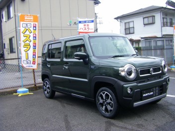 新型ハスラーの展示車を紹介いたします！！