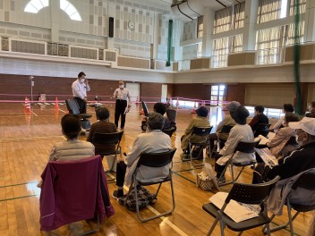 セニアカー高齢者安全運転教室