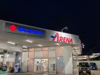 スズキの看板新しくなりました！