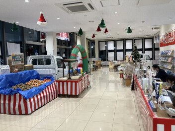 雪の中の周年祭